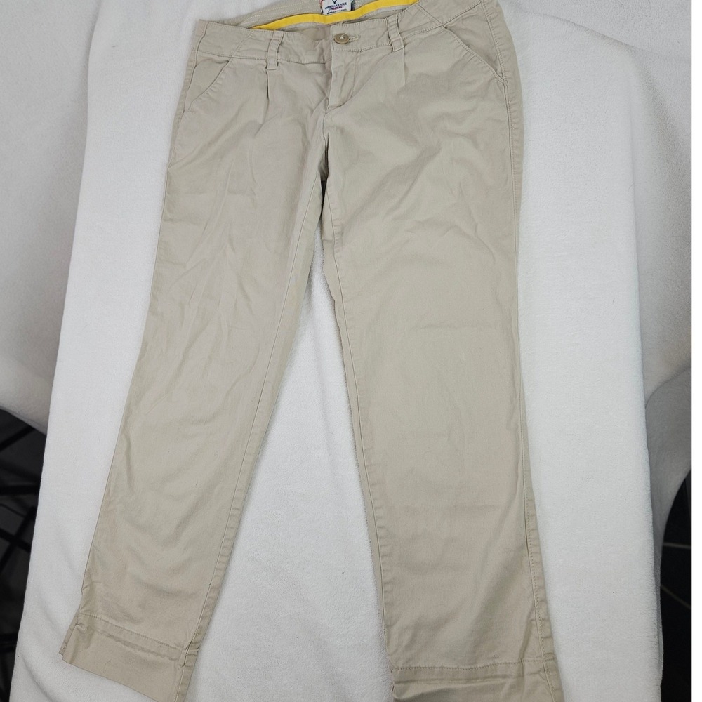 American Eagle Outfitters Womens Khaki Chino Pants Straight Leg Tan Size 8